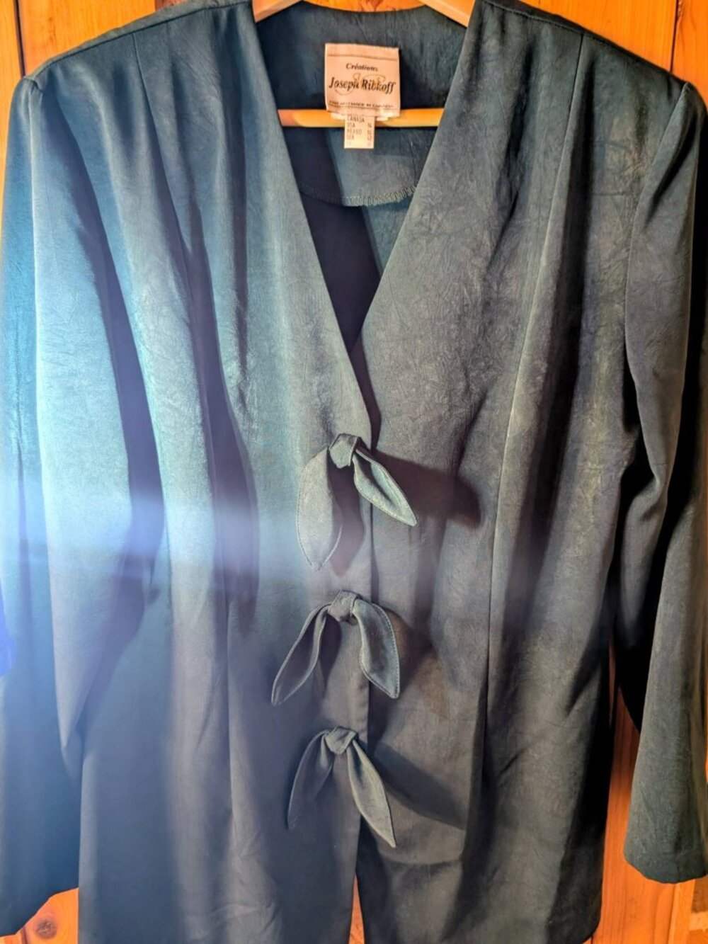 Beautiful Deep Green Joseph Ribkoff Blazer